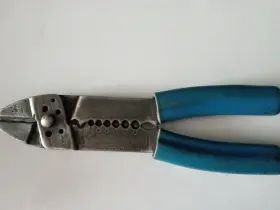Th-440 3m Insulated Crimper 22 - 10 Awg Non-insulated Hand Crimp Tool