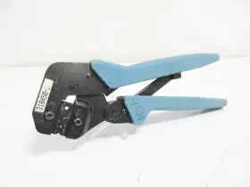 318450-1 Amp 318450-2 Die Hand Crimp Tool And 354940-1 Frame 50 Ohm Rf Bnc Tnc