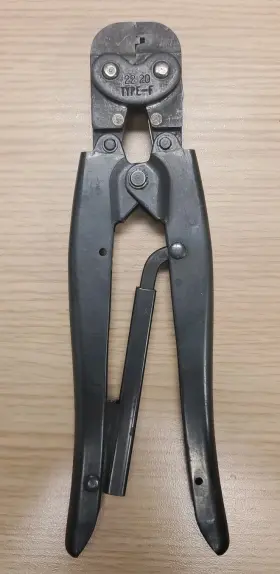 46190 Amp Hand Crimp Tool Type F 22-20 Awg Made In Usa