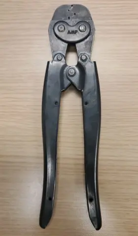 46564 Amp Hand Crimp Tool Type F 24-14