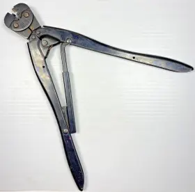 47566 Amp Vintage Type F Pin Connector 20-18 Awg Hand Ratchet Crimper Tool