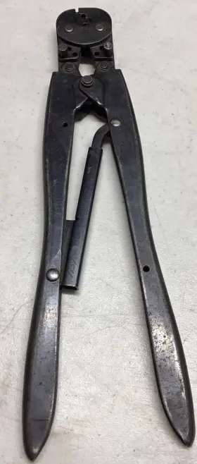 49512 Amp 22-16 1-2 D.g. Crimper Crimping Tool