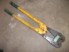 600850 Amp Rota-crimp Hand Crimper Tool 8 - 4/0