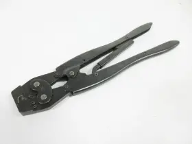 69478-1 Amp Mod-e Bnc Hand Crimp Tool - Missing Locator