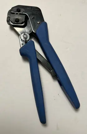 790163-1 Amp Tyco Crimping Tool