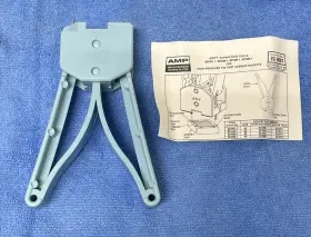 Amp 821566-1 Extraction Tool