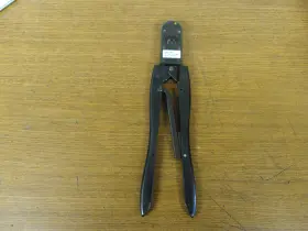 90067-2 Amp 90067 Type F Wire Crimping Tool 18-16 24-20 Awg B305