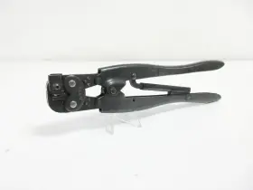 90185-1 Amp 22-18 Type-c With Locator