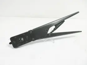 90262-1 Amp Faston .205 Series Receptacles 22 - 16 Awg Hand Crimp Tool