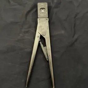 90289-1-d Amp Hand Crimping Tool Type F 26-22 8807