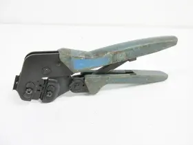 90546-1 Amp Mate-n-lok Hand Crimp Tool With Die