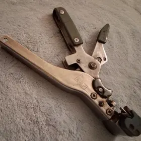 244271-1 Amp B-71750 Tool No Crimper