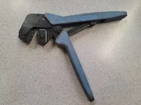 B-9401 Amp Crimping Tool - Made In Usa Free Shipping T8