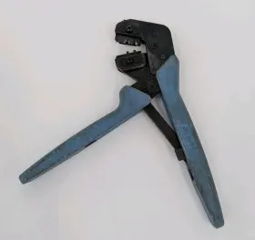 D-9750 Amp D 9750 Crimper