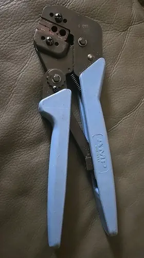 F-0010 Amp Ratcheting Crimper
