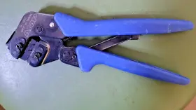 H0637 Amp H 0637 Crimping Tool With Die 20-24 24-28