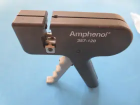 357-120 Amphenol Insertion Hand Tool Looks Unused