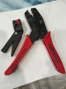 F049556 Amphenol Coax Cable Crimping Tool R/f 996 And Raychem