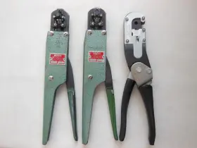 Md1004 Astro Tool Berg Electronics Ht-48 Hand Crimping And