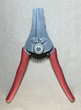 Pwc42 Blue Point Blue-point Snap On Lite Strip Master Automatic Wire Stripper 16g-22g