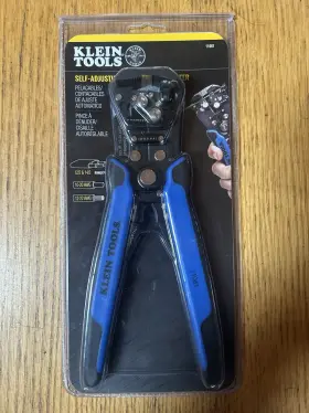11061 Branded Klein Tools 8-1/4 Inch Self Adjusting Wire Stripper Cutter For 10-20 Awg 12-22