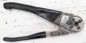 11210 Buchanan Crimper