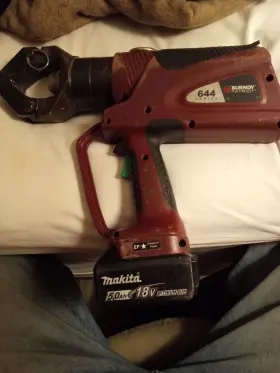 Pat444s Burndy Hubbell Series Hydraulic C-head Dieless Crimper Tool