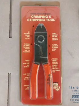 Y10-22 Burndy Crimping And Stripping Tool