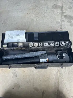 Y750-2 Burndy Revolver Hypress Hydraulic Crimping Tool With 9 Dies