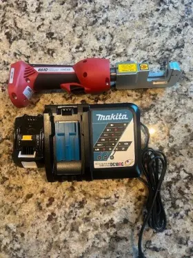Hxe4b Dmc Daniels 1.5 Ton Crimping Tool Crimper With New Battery And Charger
