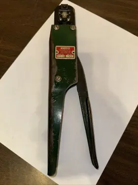 Ht48 Dupont Berg Electronics Ht 48 22 26 Connector Hand Crimper Tool