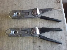 06-7700-13 Elco 06770013 2 Qty. G&w Hand Crimper Manual Crimping Tool