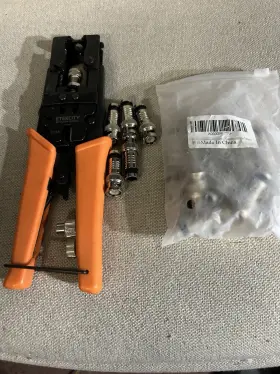 Bn-lu08b-07f030 Etekcity Hand Crimper With Orange Sheath Connectors And Bag