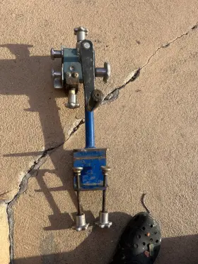 1711038 Gardner Bully Model 2 Combination Bead And Crimper