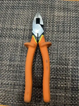 0151-09-ins Greenlee Sidecut 9 Inch Insulated Molded Handles Rated 1000v
