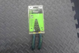 Greenlee 783310068570 1955 Wire Stripper / Cutter