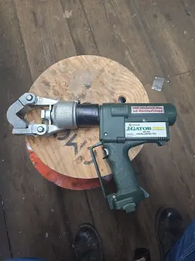 Ek12id Greenlee Single Point Dieless Crimper Model 12v Ni-cd