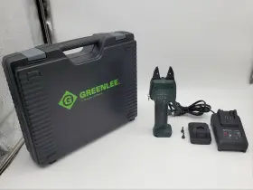 Ek50ml13811 Greenlee Crimping Tool Kit With Case Battery And Charger No Die