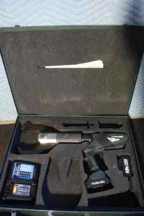 Esc105x Greenlee 18v Battery Hydraulic Cutter Model Scissor Style