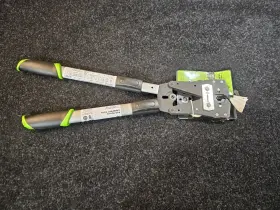 K09-syncro Greenlee 1 Awg-250 Kcmil Mechanical Hand Crimping Tool Built-in Dies