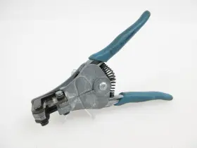L-4421 Ideal 45-092 Stripmaster Wire Stripper For # 10 - 22 Awg Crimp Die