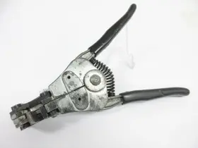 L-5563 Ideal 45-174 # 16 - 26 Awg Custom Stripmaster Strip Tool Type Ee Teflon