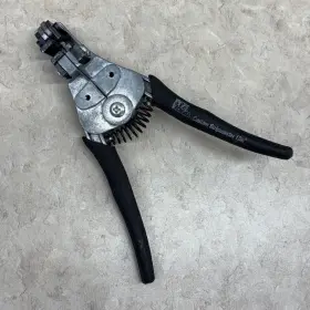 45-2692-1 Ideal 45-2692 Stripmaster Lite # 26 - 20 Awg Wire Stripper