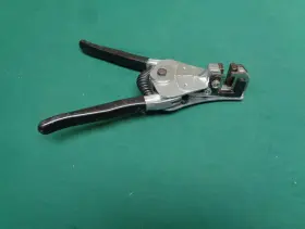 L-556c Ideal Stripmaster Type E 16-26awg Wire Stripper