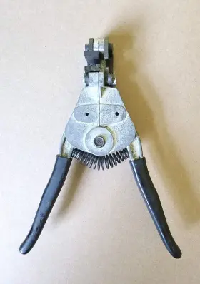Mil-16878 Ideal Strip Master 16-26 Awg Wire Stripper L-5563 Type-ee