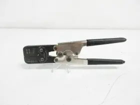 995-0002-154 Itt Cannon Crimper - Incomplete Locator