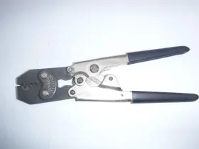 Itt-cannon Cct-d C-1 Hand Crimp