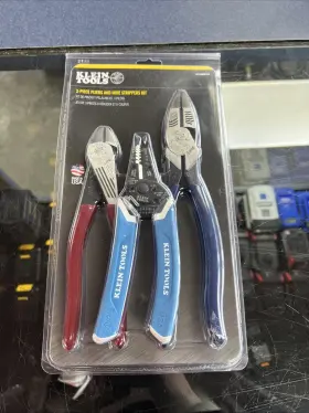 Klein Tools 092644701832 D2139nekit24 3 -piece Pliers And Wire Strippers Kit Limited Edition