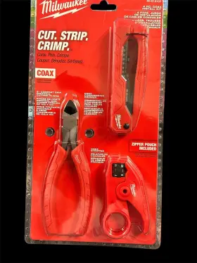 48-22-8103 Milwaukee 4pc Coax Install Kit -