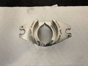 49-15-p000 Milwaukee 49-15-puad 15t P 1000 Mcm Cu P-style Die Used